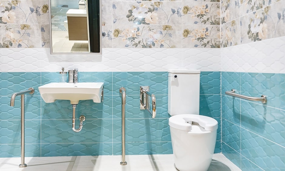 common bathroom injuries in elderly