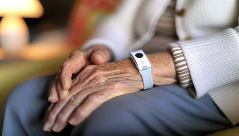 fitness smartwatches for seniors