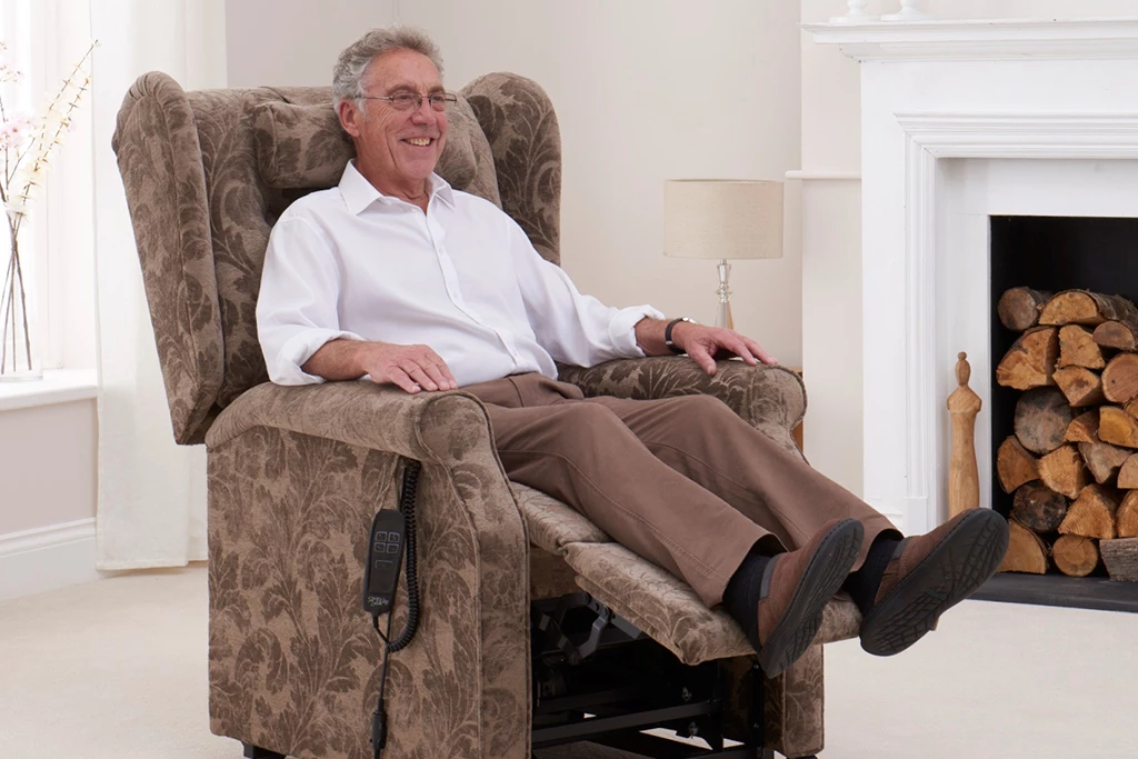 benefits of recliners for seniors Top 10 Benefits of Recliners for Seniors: Comfort & Mobility